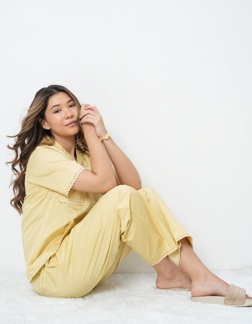 Lace Detail Yellow Cotton Satin Braless Pajama Set